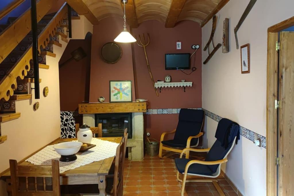 Casa Rural Vallore Del Maestrazgo Montoro de Mezquita Luaran gambar